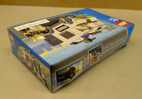 LEGO City 7245 Prisoner Transport NEW! RARE Police Van Truck Jail Policeman Town
