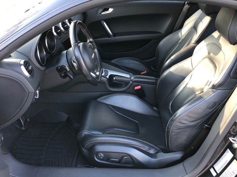 Audi R8 (2006-2014) Replacement Leather Seat Cover