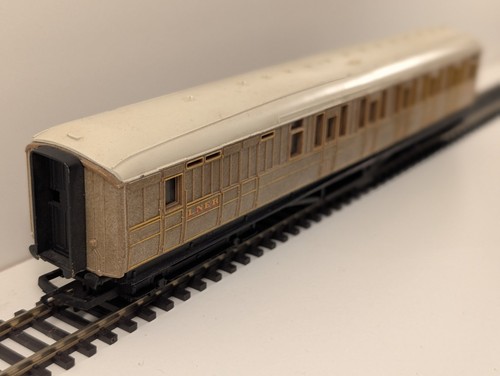 Hornby R4063 Spurweite OO LNER Gresley Brake Coach Nr. 5547 | Zustand: Used