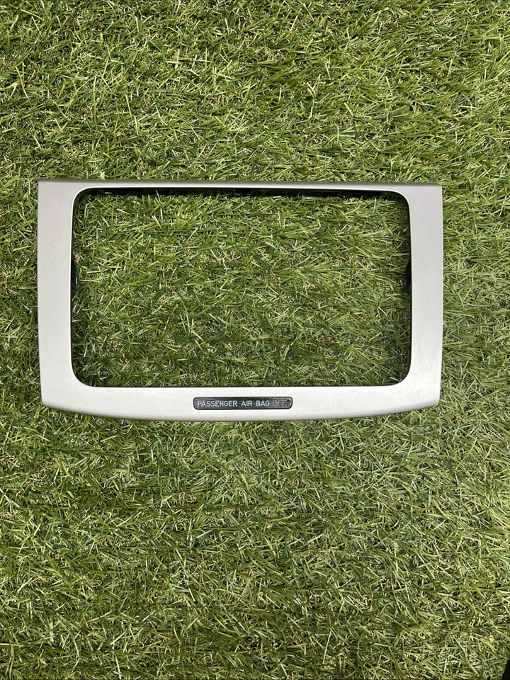 Volkswagen Passat CC 2010 tablero interior moldura 3C0858069AE fabricante original Foto 2 de 4