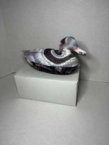 VTG LG Wright Atterbury Duck on Nest Covered Dish Amethyst Purple Slag Glass