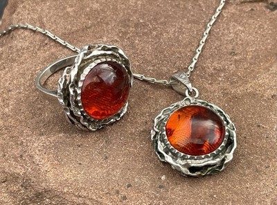 925 Silber Bernstein Schmuckset Anhänger und Ring RG 52(S 6891)