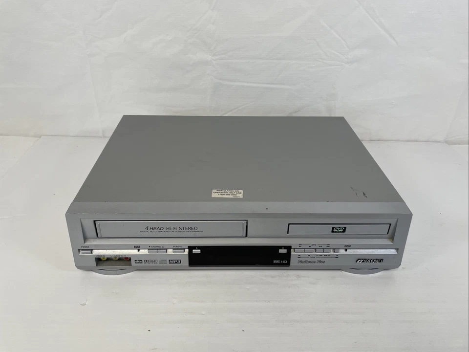 Vintage Sansui VRDVD4000 DVD VHS/DVD Combo Player Tested/Working - Image 2 of 4