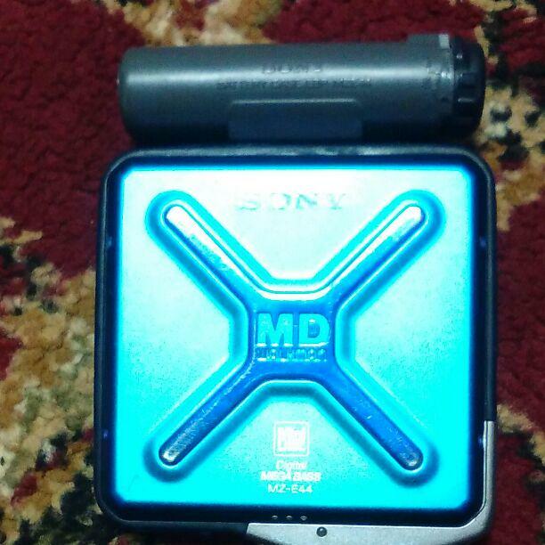 44.SONY　mz e44 Portable MD player Sony MZ-E44 music goods Walkman Mini Disc