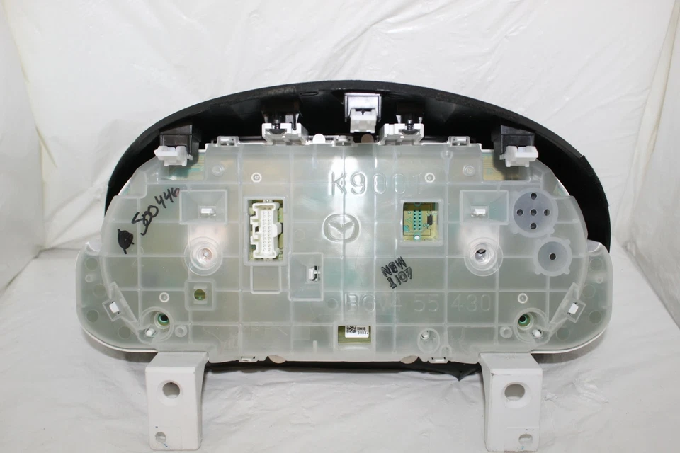 Cuadro de instrumentos velocímetro indicadores del panel de instrumentos 2012 2013 Mazda 3 64.793 millas Foto 4 de 4