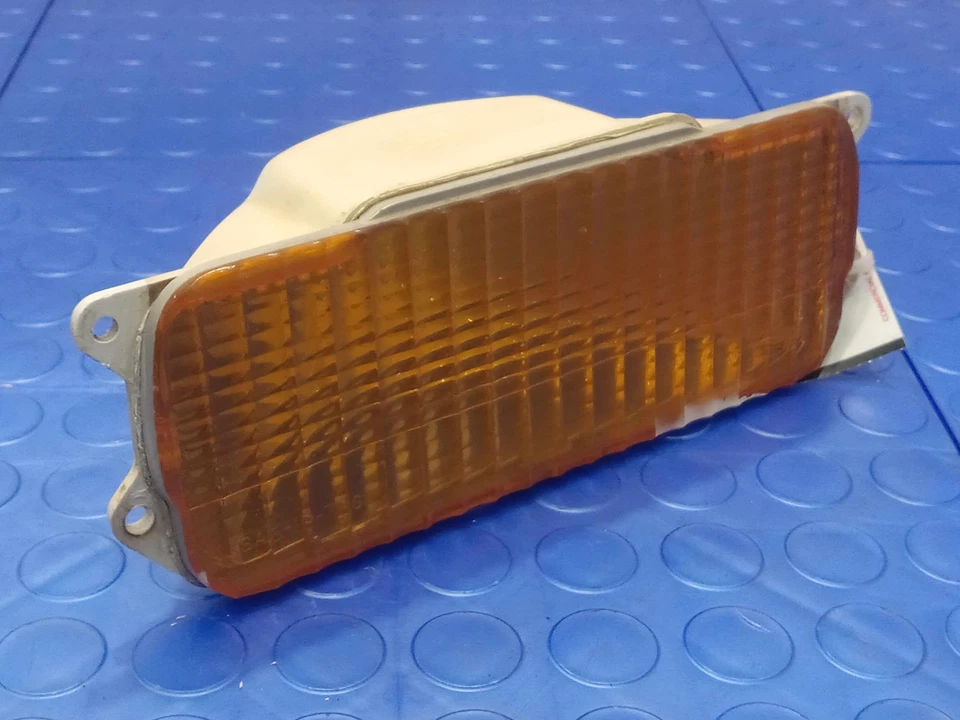 78-80 Ford Granada Park Lamp Turn Signal Assembly Left or Right Side OEM Foto 2 de 4