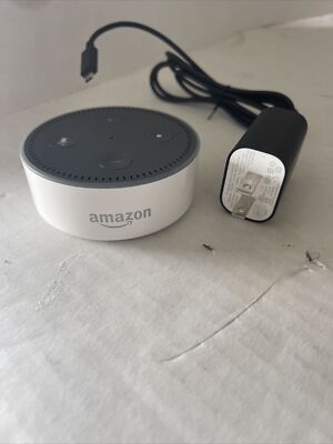 Amazon RS03QR Echo Dot 2nd Gen Portable Wi-Fi/Bluetooth Smart Speaker W/ Charger