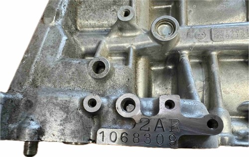 2015 Toyota Camry 2.5 2AR hybrid engine block w/ cranckshaft, rods, pistons - Picture 3 of 5