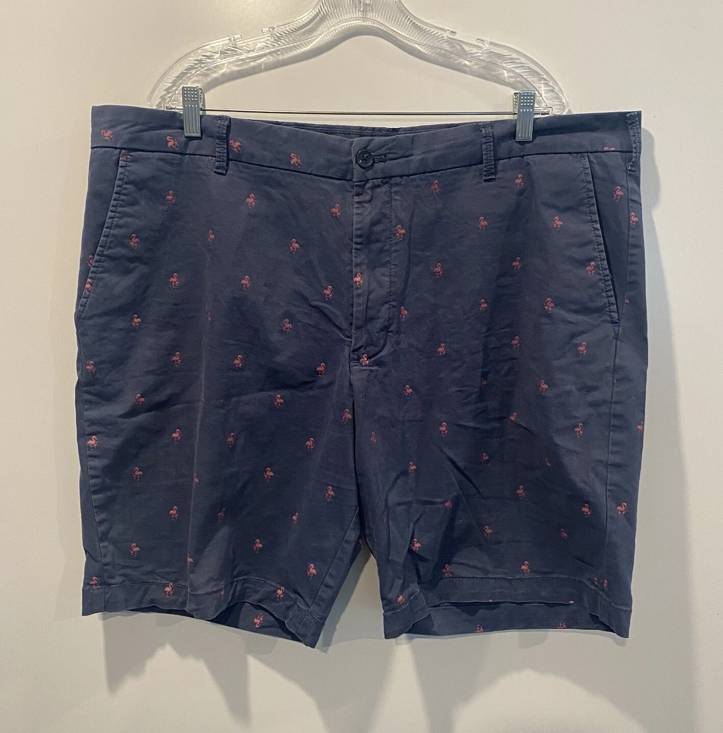 Izod Mens Saltwater Stretch Flamingo Novelty Print Chino 9.5” Shorts Size 42