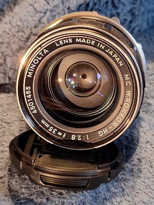 Minolta MC / W.Rokkor-HG 35mm f/2.8 Wide Angle Lens / Japan / Caps