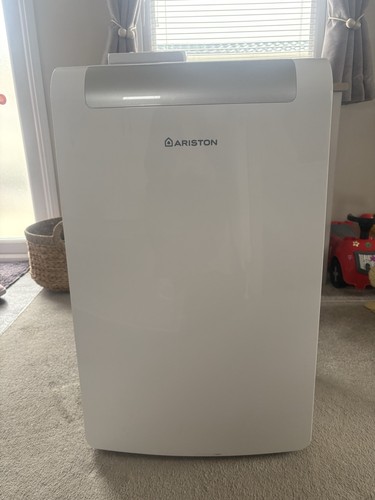Ariston Mobis Plus 10 Portable Air Conditioner. Excellent Condition Hardly Used
