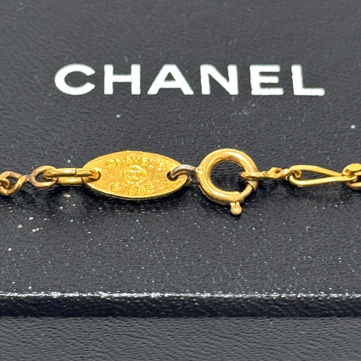 CHANEL 3438 COCO Mark CC Logo Necklace Rhinestone Gold Vintage