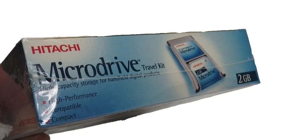 Hitachi 2 GB Microdrive + PC Card Adapter Kit (13G1785) NEW SEALED - Image 2 of 4