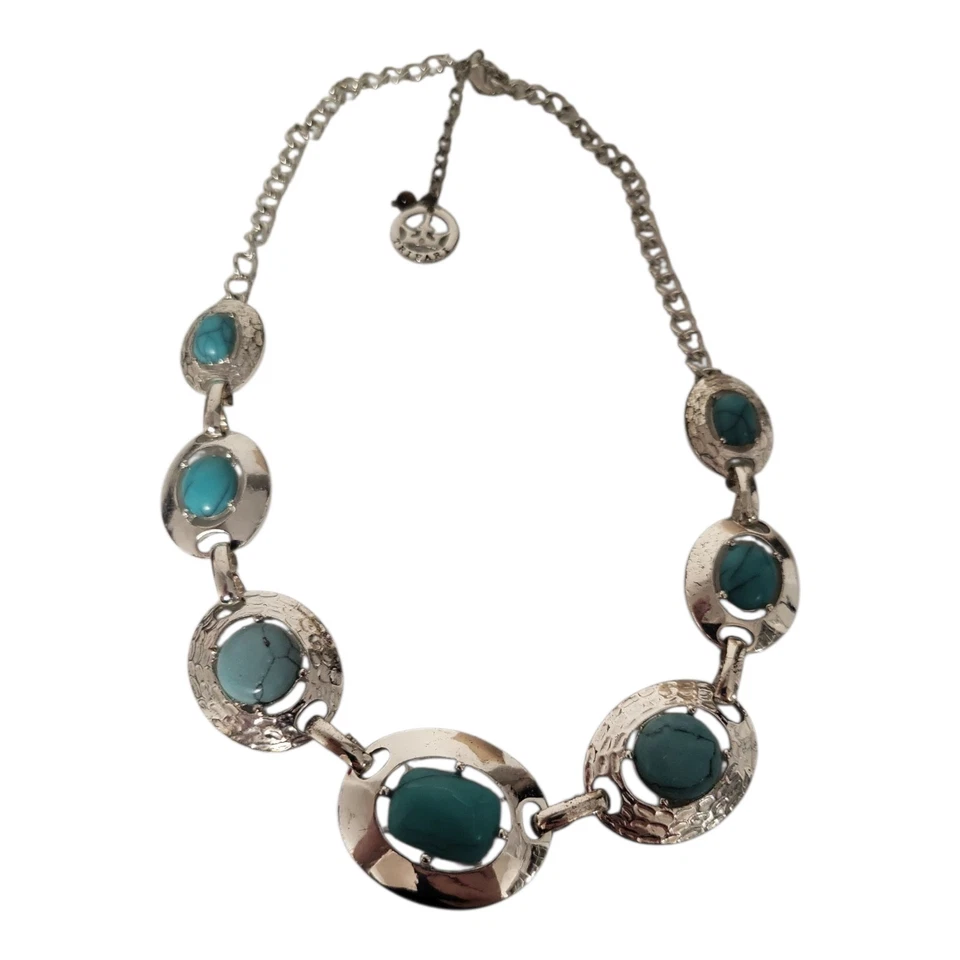 Vintage Trifari Necklace Faux Turquoise Silver Tone textured smooth 18 in - Image 2 of 4