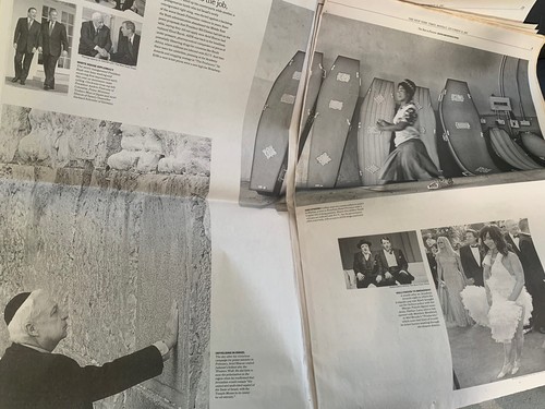 The Year In Pictures 2001 New York Times 12/31/2001 Special Section - Picture 3 of 10