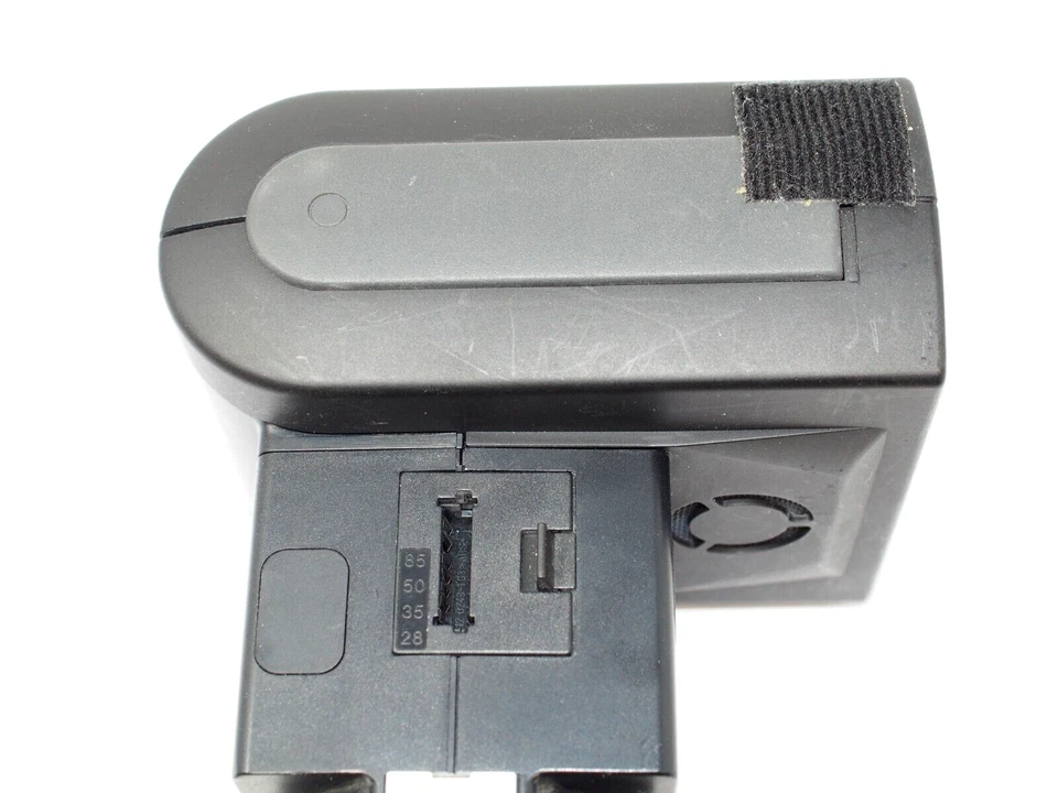 Metz 70 MZ-4 Bounce/Swivel Hammer Head Flash - Image 3 of 4