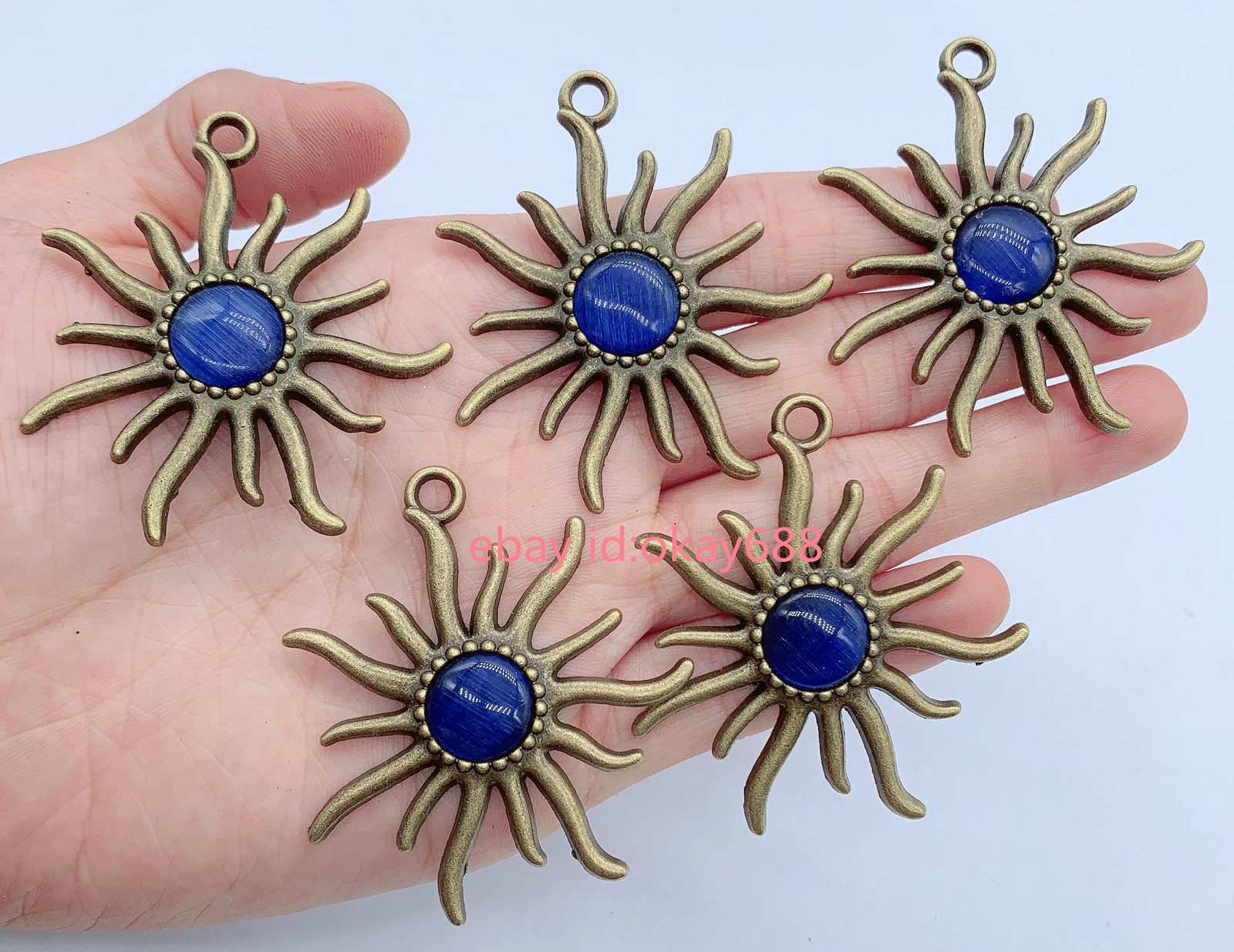10pcs Malachite Gems stone Sun Pendants Chakra Energy  Reiki Healing Amulet