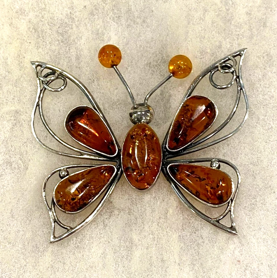 Pin mariposa ámbar grande de ley de 3 pulgadas de ancho - 24,0 gramos