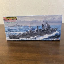 Pit-Road Skywave W-87 IJN Destroyer ISOKAZE 1945 1/700 scale kit NEW US Seller