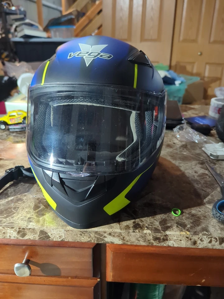 Casco de motocicleta Vega púrpura/verde grande Foto 2 de 4