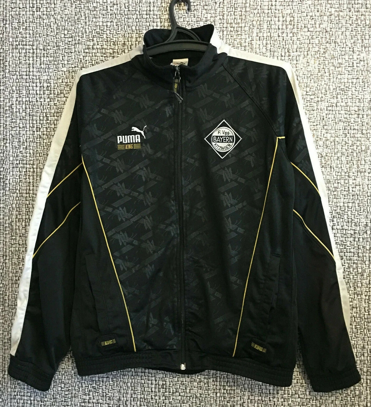Vintage PUMA KING F.Vgg. Bayern Kitzingen Jacket Football Soccer Jersey Men's M