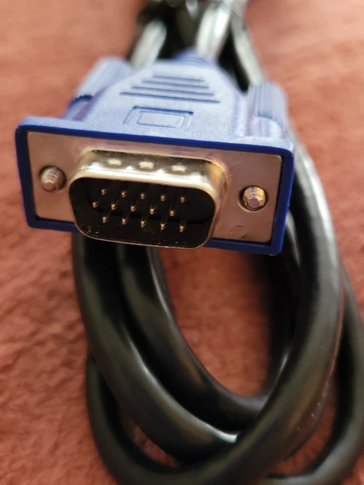 HOTRON VGA CABLE  E246588 AWM STYLE 15-pin D-sub connector 80C 30V Male To Male - Image 2 of 4