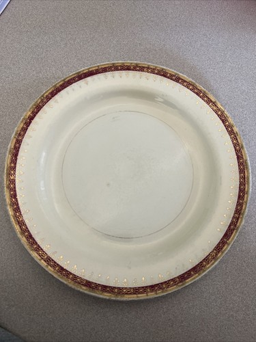 Home Laughlin Eggshell Nautilus Cardinal 9.75" Dinner Plate Vintage Used Glass