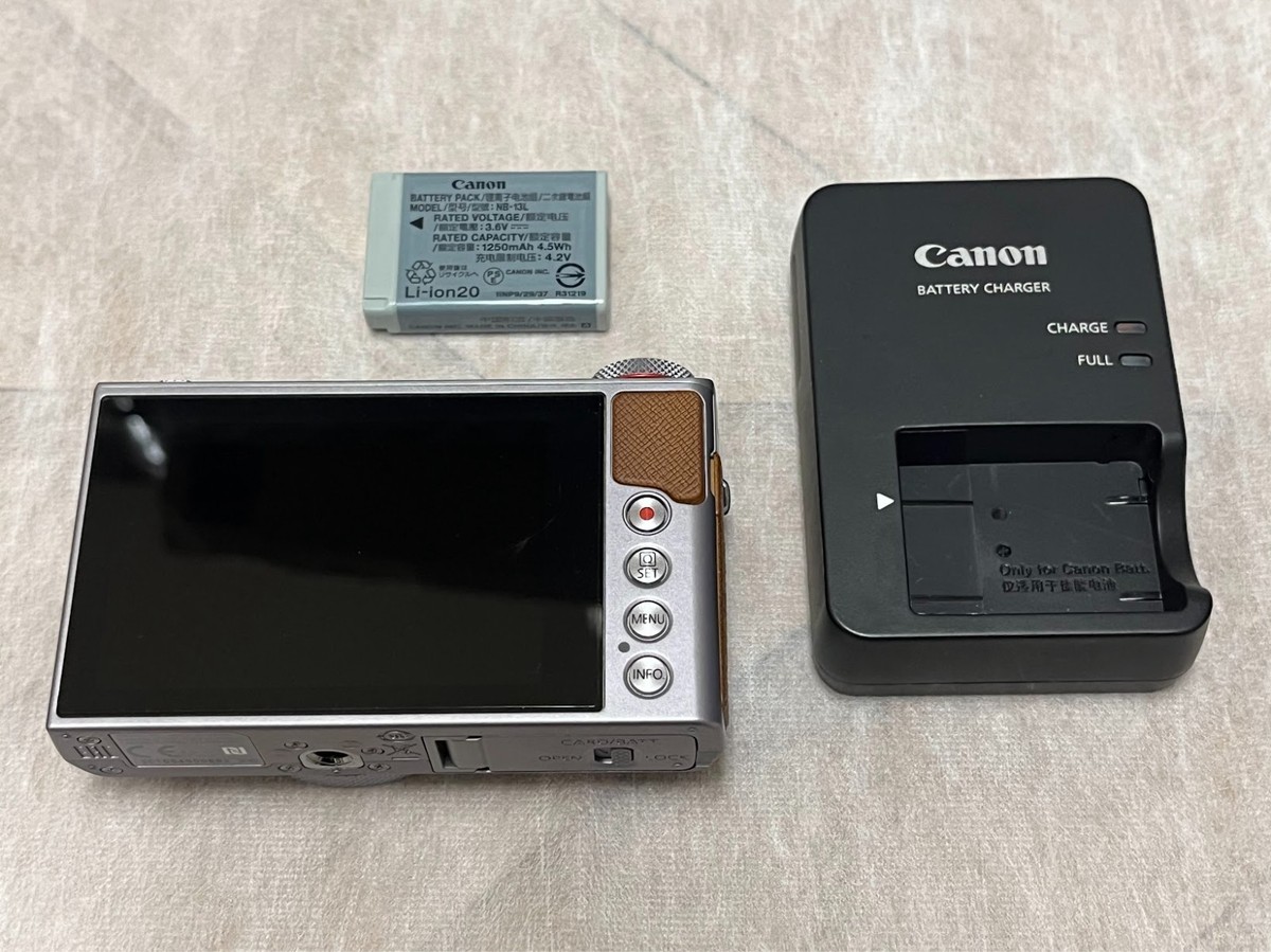 Canon PowerShot G9X Mark II Digital Camera Silver Boxed Made in