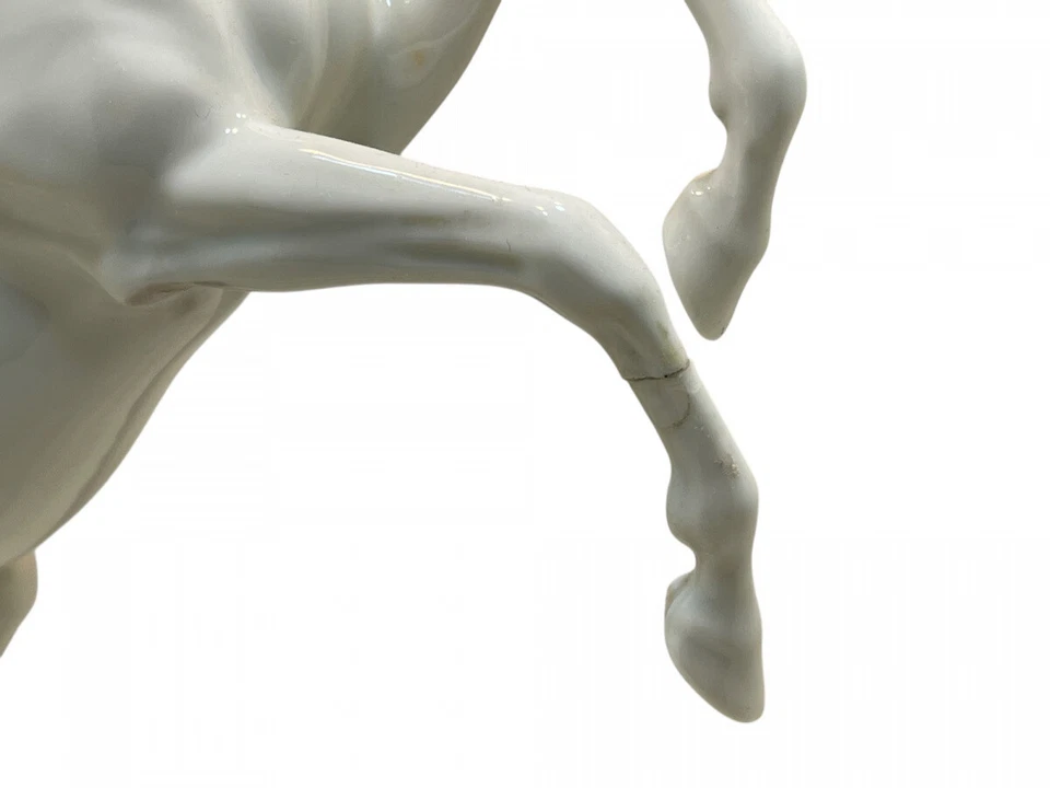Figura de porcelana de coleccionista caballos 30 cm. - Defecto - Imagen 4 de 4