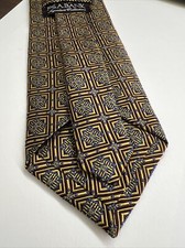 Jos A Bank Signature Collection All Silk Hand Sewn In Usa Necktie