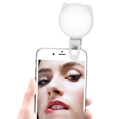 Anneau Selfie à Clip Lumière Rechargeable Téléphone Lumière avec 3 Modes Résistant - Photo 5 sur 12