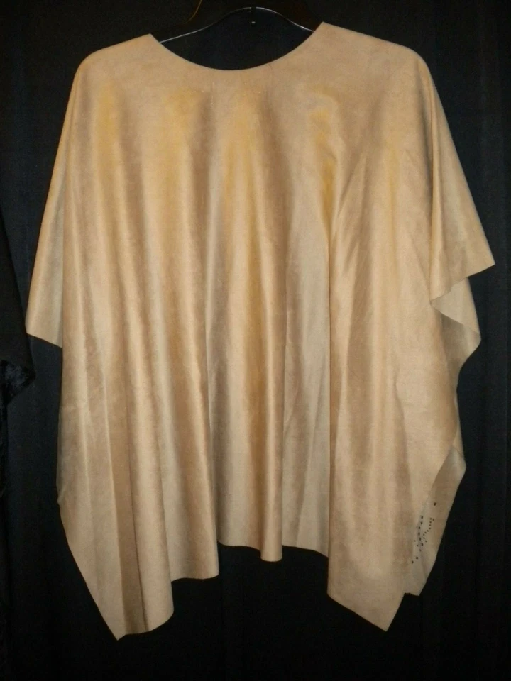 NOVO COM ETIQUETAS NEW DIRECTION FEMININO CAMURÇA ARTIFICIAL BRONZEADO TAMANHO ÚNICO CAPA/TÚNICA ABERTA TOP - Imagem 2 de 2