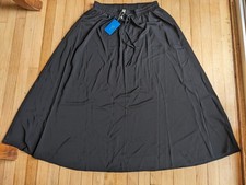 Women  s Black Maxi Skirt High Waisted Pockets Size Large New w/ Tags