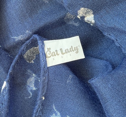 CAT LADY BOX Navy Blue & Silver Cats Lightweight Rectangular Poly Scarf 27”x 74” - Imagen 7 de 8
