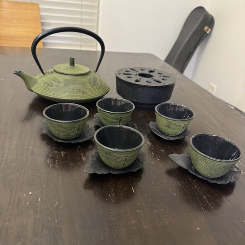 Teavana Teapot Tea Set Dragonfly Motif Japanese Iwachu Cast Iron COMPLETE SET - Picture 2 of 15