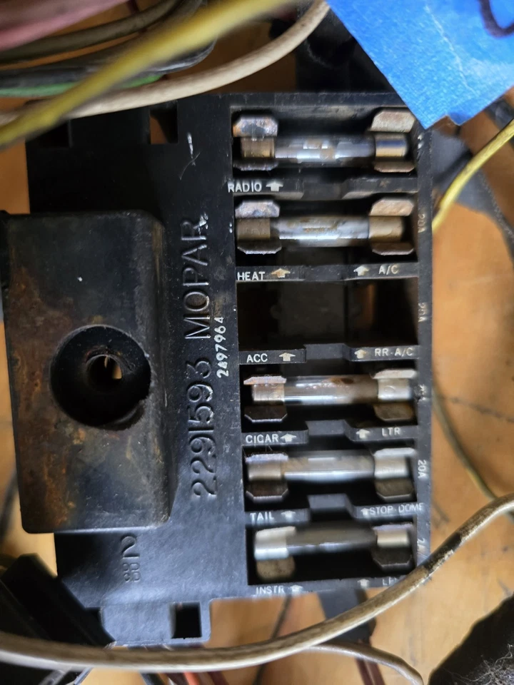 1967 DODGE Coronet Complete Wiring Harness. Foto 2 de 3