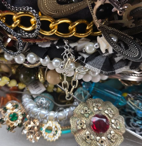 Costume Jewelry Lot Vintage Modern Mixed Wear Craft Resell 6 LB