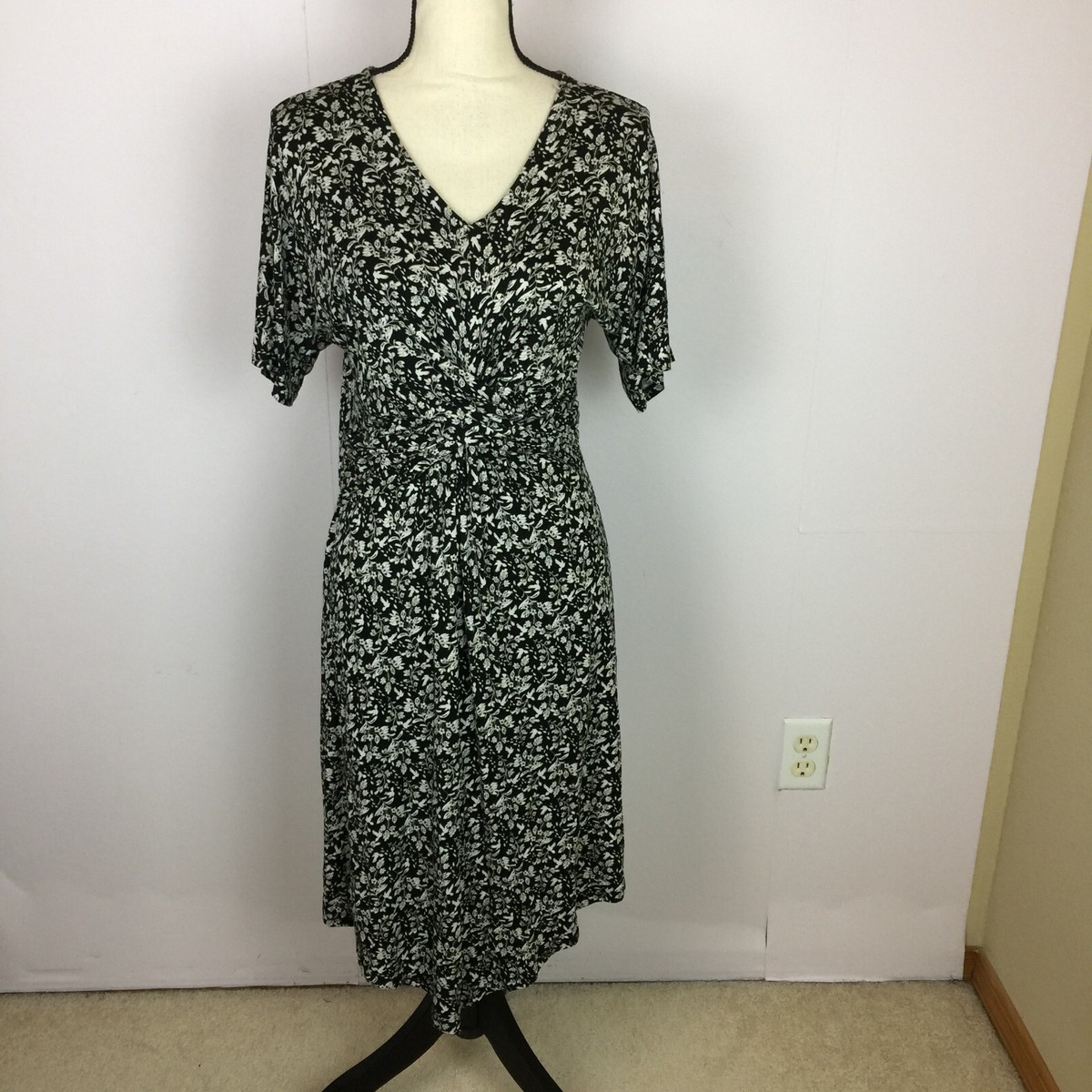 apt 9 a line dress Apt. 9 Black White Static Short Sleeve A-Line Mini Dress Women's Size  Medium