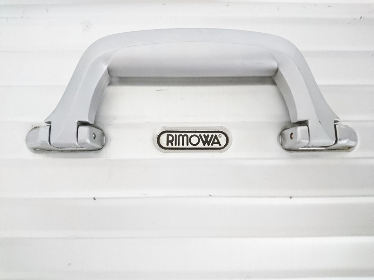 Lufthansa Leica Rimowa 940.31 Topaz Silver Aluminum Case | eBay Lufthansa Leica Rimowa 940.31 Topaz Silver Aluminum Case | eBay