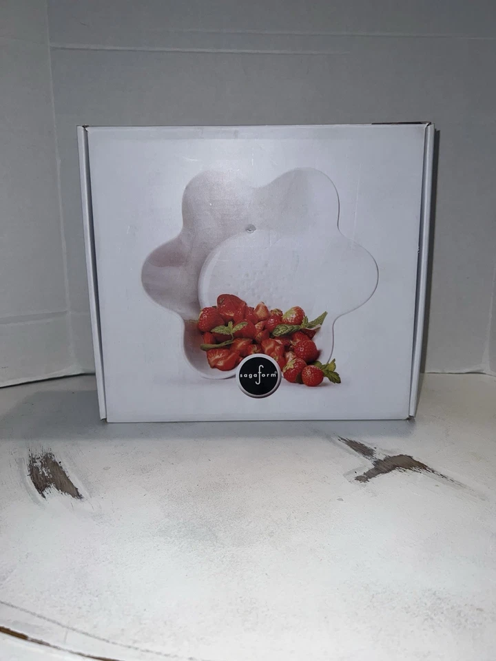 Sagaform Serving Glass Bowl Piccadilly White #5017725 Made In Sweden Open Box - Image 2 of 4