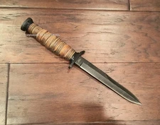 Vintage Knife M3 Style WWII Reproduction Import Stacked Leather New