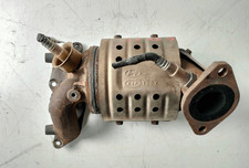 2851004DA0 Abgaskrümmer mit Katalysator HYUNDAI i10 1.0 MPI A/T Ber 5p/b/998cc