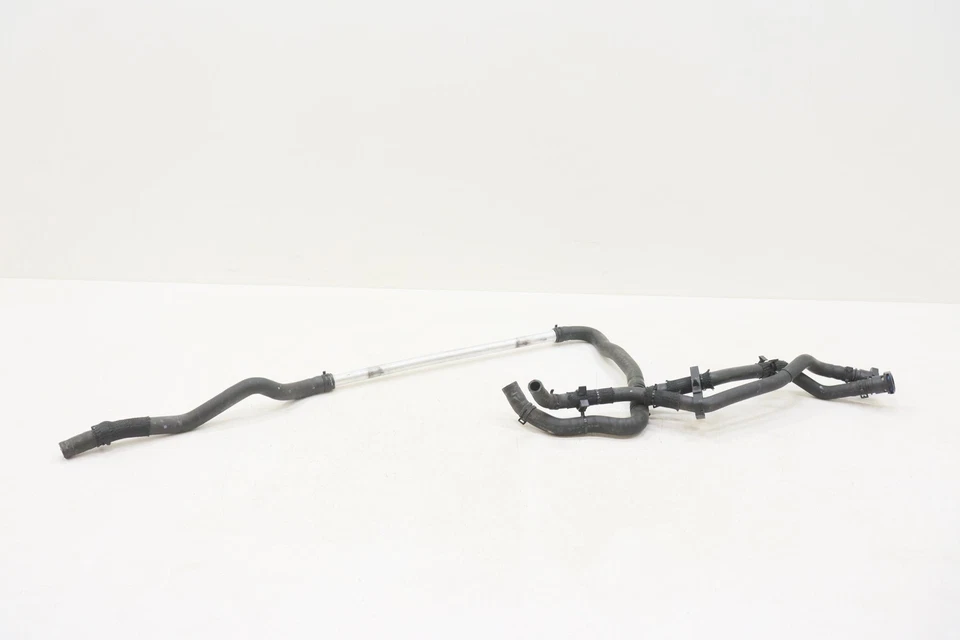 Manguera Chevy Silverado 2500 2021 Foto 4 de 4