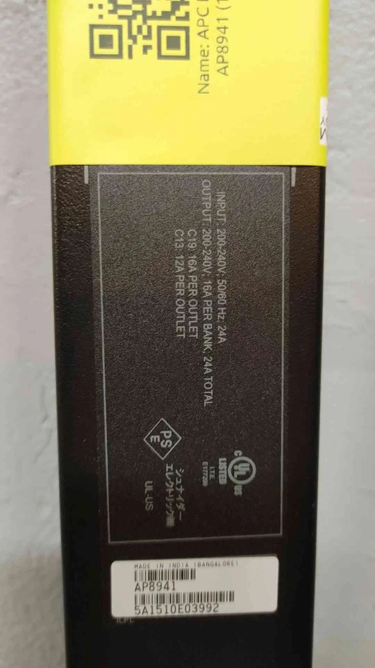 Apc AP8941 Rack PDU 2G, Switched, ZeroU, 30A, 200/208V, (21) C13 & (3) C19 - Image 4 of 4