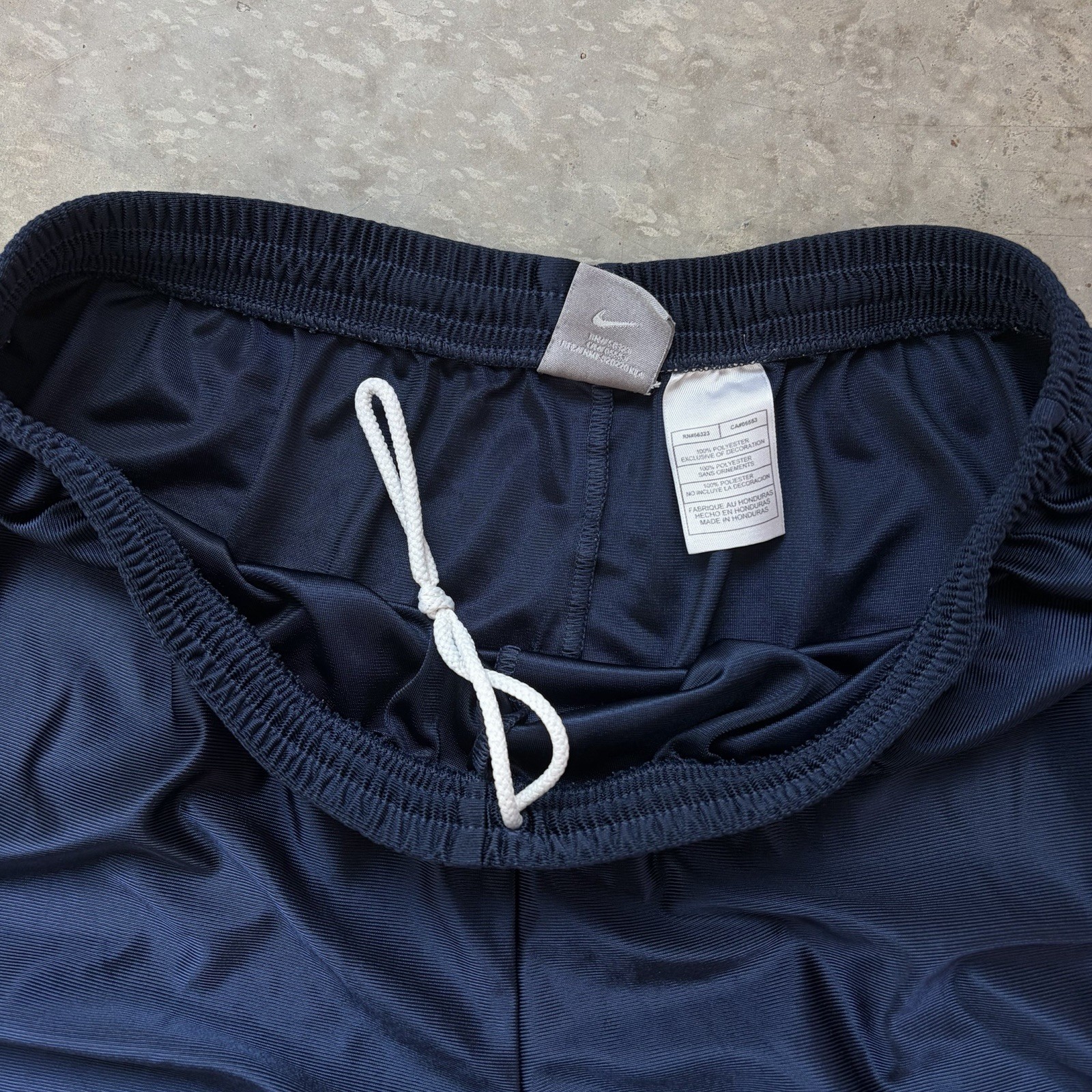 Vintage Y2K Nike Soft Shiny Silky Dazzle Shorts Basic Basketball XL (No Pockets) thumbnail 5