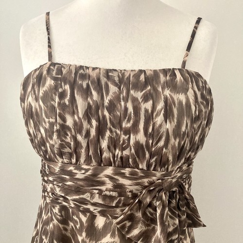 Gina Bacconi Sz 14 Beige Taupe Chiffon Dress Ruched Boned Bodice Bow Occasion - Picture 3 of 13