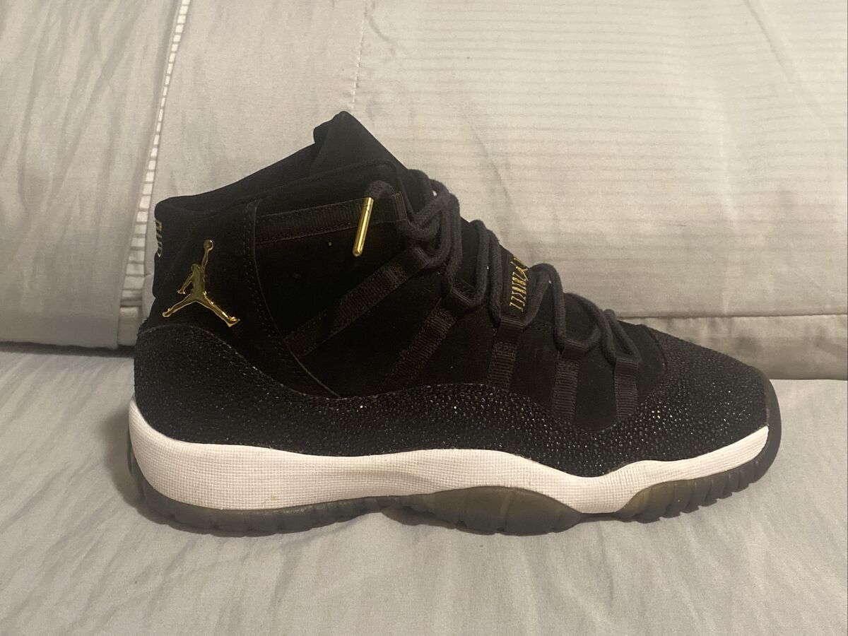 Nike Air Jordan 11 Retro Girls Black Lace Up 852625-030 Nike Air Jordan 11 Retro Girls Black Lace Up 852625-030