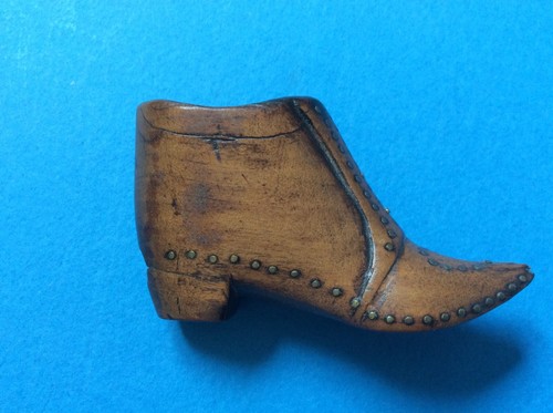 Antique / Vintage Treen Shoe Pipe Bowl or Pipe Tamper - Picture 9 of 9