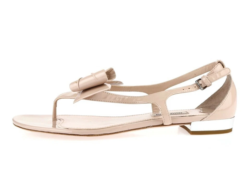 Sandalias para mujer MIU MIU beige con lazo charol hebilla correa al tobillo talla 38 Foto 2 de 4