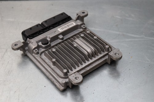 Mercedes Benz Motorsteuergerät Steuergerät Motor A6519003701